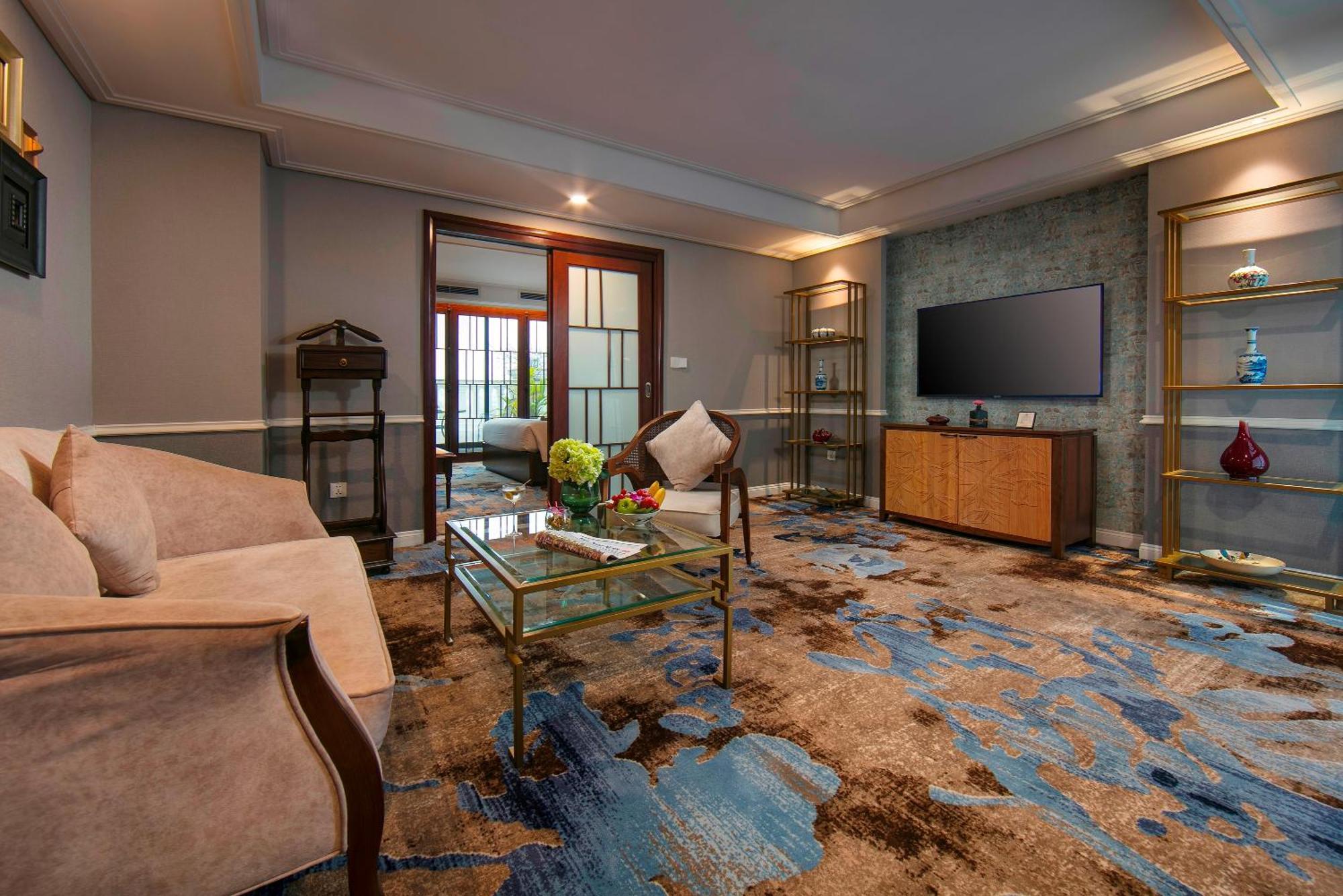 The Oriental Jade Hotel Hanói Exterior foto A living room at the hotel